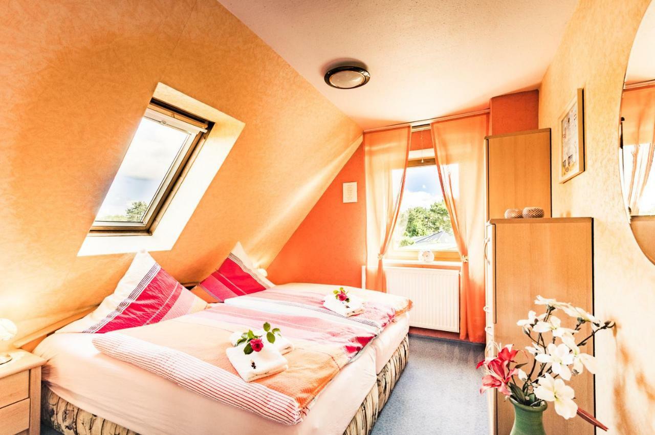 Pension Fischerhaus Trassenheide Exteriör bild