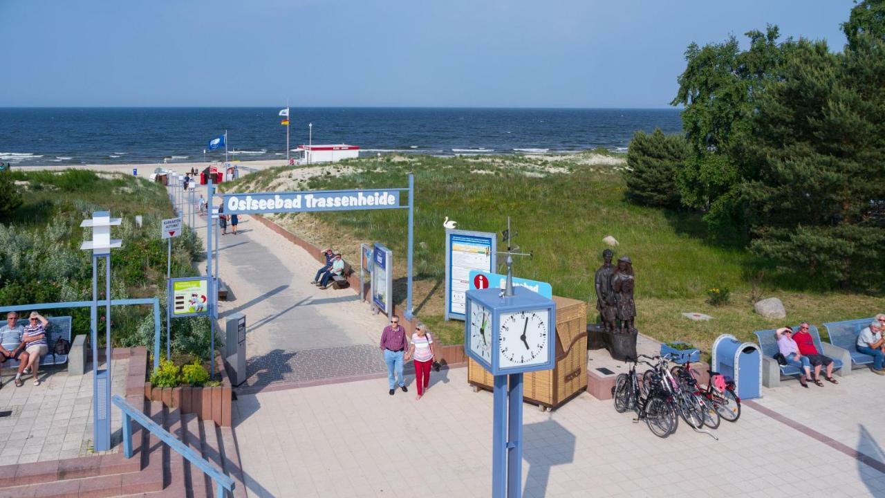 Pension Fischerhaus Trassenheide Exteriör bild